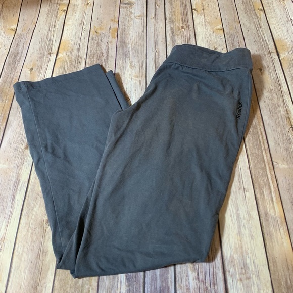 Reebok Pants - 🎉SALE!!! Reebok lounge pants - M Reebok Pants - 🎉SALE!!! Reebok lounge pants - M